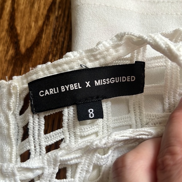 White jumpsuit- carli bybel x missguided - Picture 2 of 4